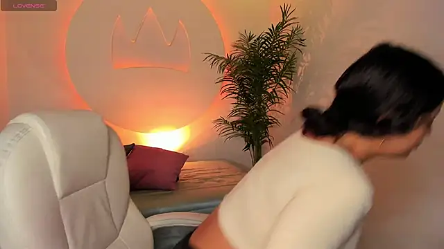 Snapshot of Ariana_Pierce chatting on 28, 11, 2025 Ariana Pierce online show from 28, 11, 2025