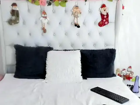 Snapshot of Valerik_cano1 chatting on 31, 12, 2024 Valerik cano1 online show from 31, 12, 2024