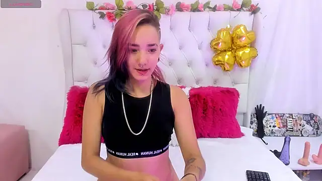 Snapshot of Valerik_cano1 chatting on 21, 3, 2025 Valerik cano1 online show from 21, 3, 2025