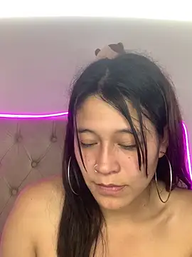 mariana 21x online show from 5, 3, 2025