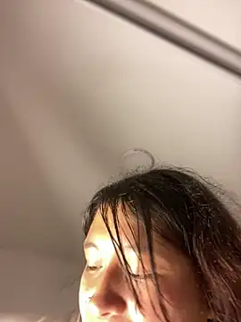 mariana 21x online show from 6, 3, 2025