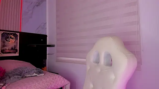 Snapshot of misscheelsee chatting on 17, 2, 2025 misscheelsee online show from 17, 2, 2025