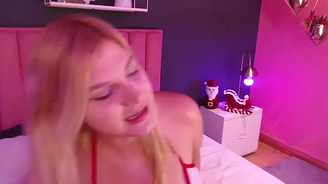 CrystalWoods94 online show from 15, 12, 2025