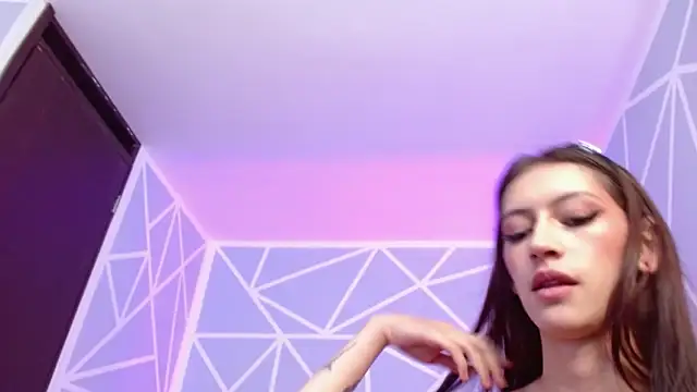 sara17  online show from 20, 3, 2025