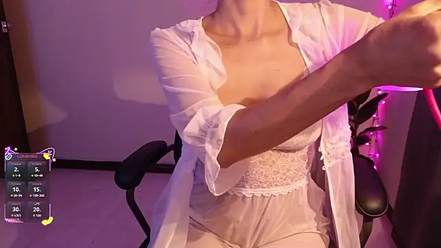 Lia madame online show from 12, 1, 2026