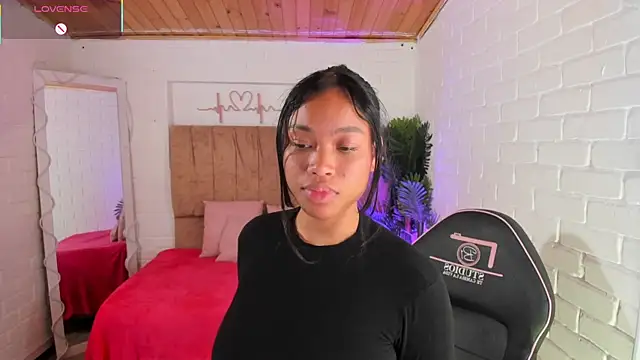 penelope tay1 online show from 9, 9, 2025