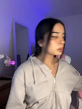 Emily-14 online show from 16, 9, 2025