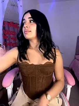 Emily-14 online show from 28, 10, 2025