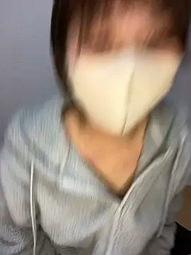 Snapshot of -anzu-o chatting on 13, 12, 2024 -anzu-o online show from 13, 12, 2024