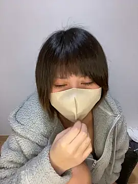 Snapshot of -anzu-o chatting on 18, 12, 2024 -anzu-o online show from 18, 12, 2024