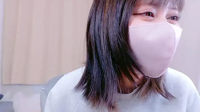 Snapshot of -anzu-o chatting on 17, 9, 2025 -anzu-o online show from 17, 9, 2025