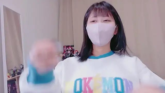 Snapshot of -anzu-o chatting on 24, 10, 2025 -anzu-o online show from 24, 10, 2025