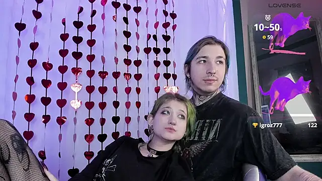 Snapshot of Milten-Trish chatting on 1, 3, 2025 Milten-Trish online show from 1, 3, 2025