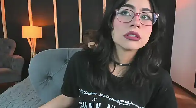 vampy dolll online show from 16, 12, 2024