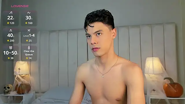 Snapshot of Dammon_Stallion chatting on 23, 10, 2025 Dammon Stallion online show from 23, 10, 2025