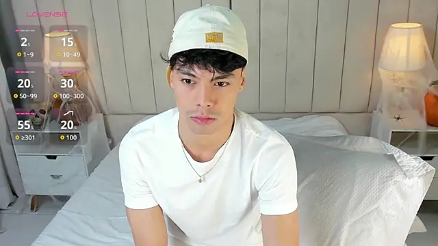 Snapshot of Dammon_Stallion chatting on 29, 10, 2025 Dammon Stallion online show from 29, 10, 2025