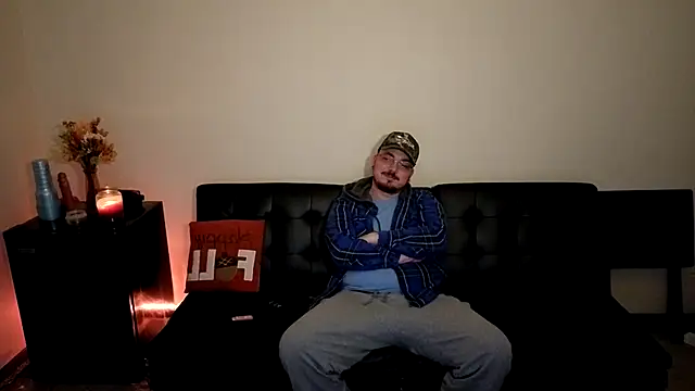 Snapshot of cmichaelxxx chatting on 6, 11, 2025 cmichaelxxx online show from 6, 11, 2025