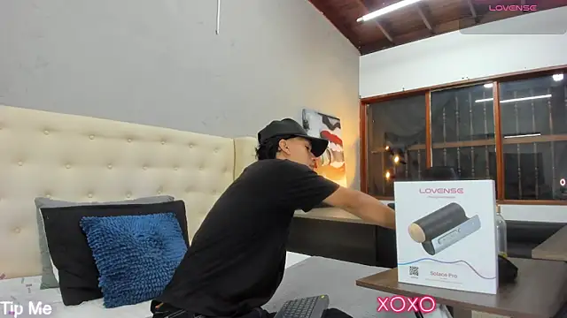 Snapshot of ricky_backus chatting on 5, 3, 2025 ricky backus online show from 5, 3, 2025