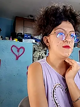 LoveElectra online show from 10, 11, 2025