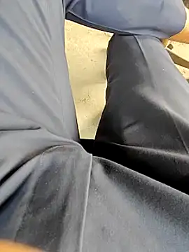 Snapshot of bananadick____ chatting on 6, 1, 2025 bananadick online show from 6, 1, 2025