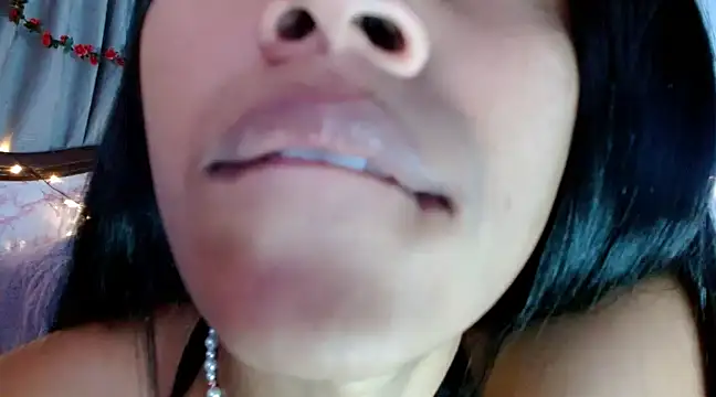 Snapshot of brihanna_lena chatting on 20, 1, 2025 brihanna lena online show from 20, 1, 2025