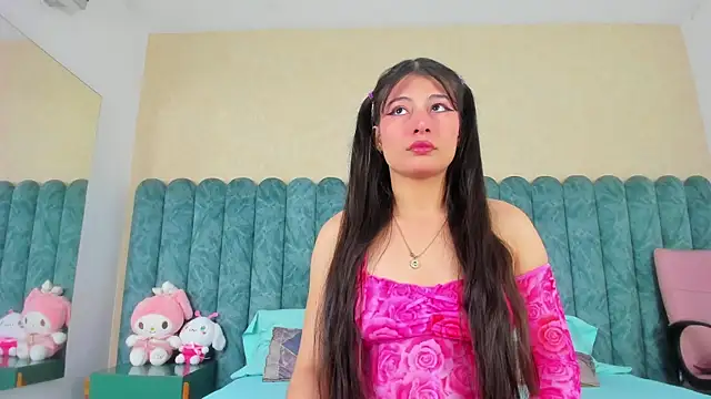 CarolineeMoreno online show from 8, 3, 2025