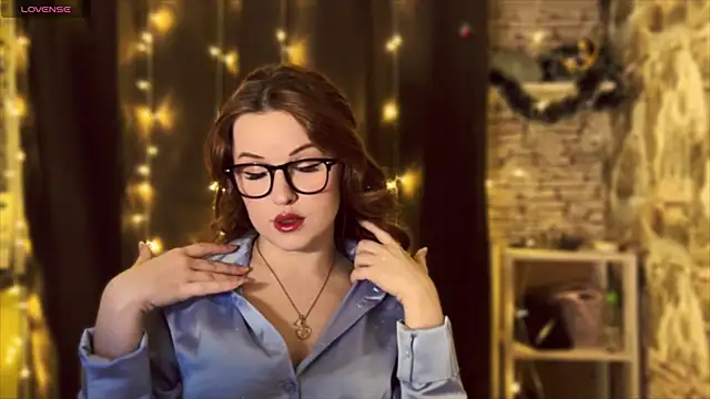 LaurenRossss online show from 15, 1, 2025