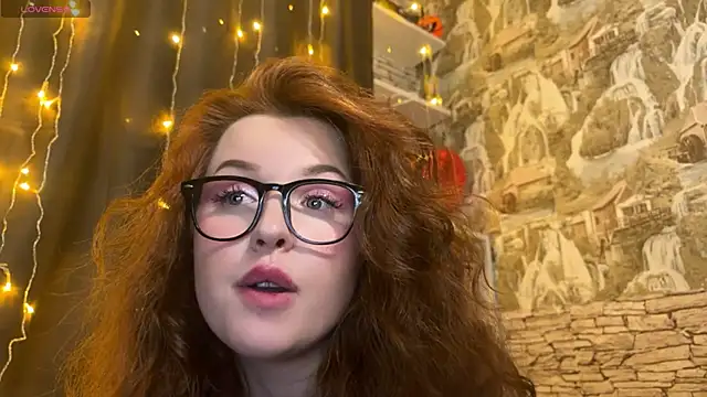 LaurenRossss online show from 18, 2, 2025