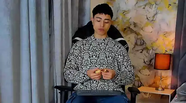 Snapshot of JoshRashfordd chatting on 1, 2, 2025 JoshRashfordd online show from 1, 2, 2025