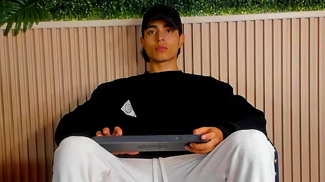 Snapshot of JoshRashfordd chatting on 28, 9, 2025 JoshRashfordd online show from 28, 9, 2025