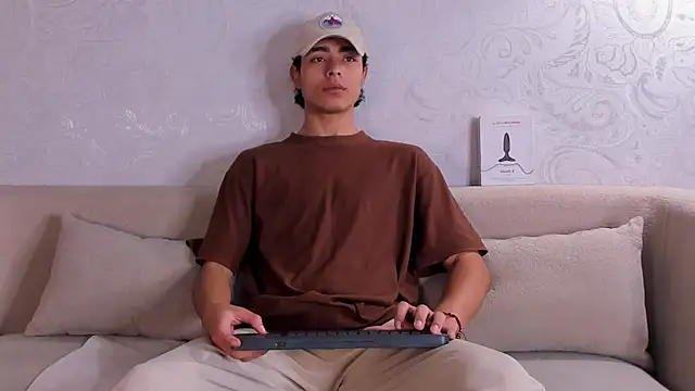 Snapshot of JoshRashfordd chatting on 15, 10, 2025 JoshRashfordd online show from 15, 10, 2025