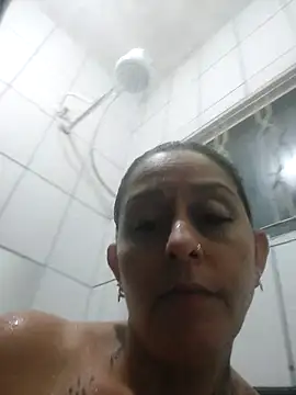 baixinhaloira online show from 26, 11, 2025