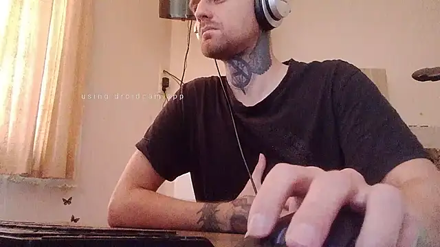 Snapshot of HappyZebra13 chatting on 7, 3, 2025 HappyZebra13 online show from 7, 3, 2025