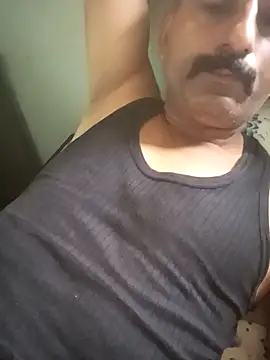 Smarterboytravel online show from 7, 10, 2025