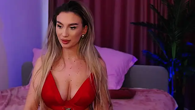 Snapshot of FelyJolie chatting on 19, 1, 2025 FelyJolie online show from 19, 1, 2025