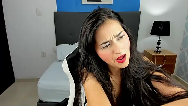 Snapshot of noaah_smith_ chatting on 28, 1, 2025 noaah smith online show from 28, 1, 2025