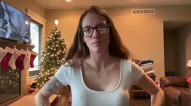 Snapshot of yourstrulylivy69 chatting on 18, 12, 2024 yourstrulylivy69 online show from 18, 12, 2024