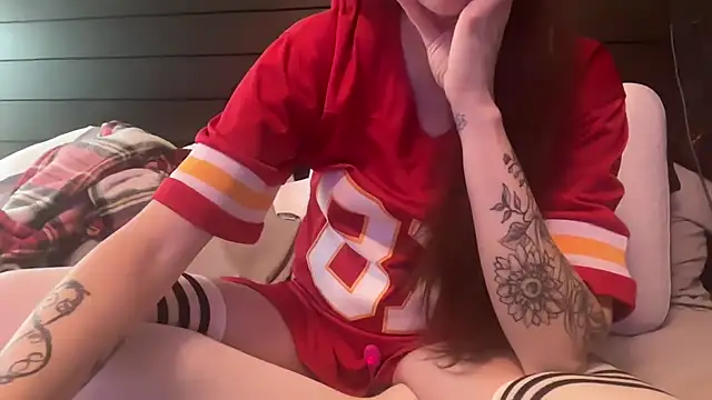 Snapshot of yourstrulylivy69 chatting on 3, 2, 2025 yourstrulylivy69 online show from 3, 2, 2025