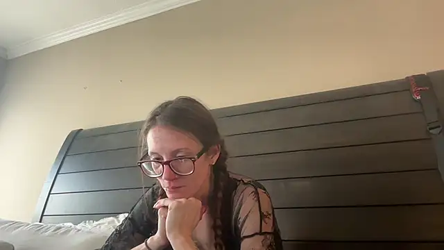 Snapshot of yourstrulylivy69 chatting on 20, 2, 2025 yourstrulylivy69 online show from 20, 2, 2025