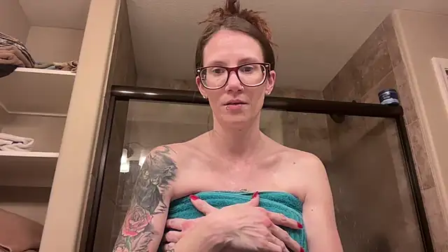 Snapshot of yourstrulylivy69 chatting on 22, 2, 2025 yourstrulylivy69 online show from 22, 2, 2025
