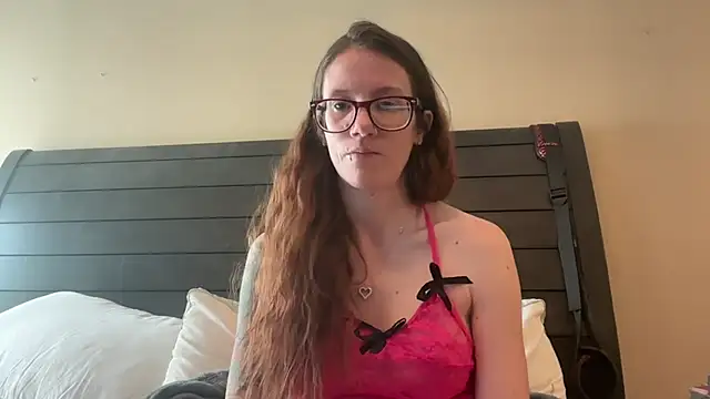 Snapshot of yourstrulylivy69 chatting on 22, 2, 2025 yourstrulylivy69 online show from 22, 2, 2025