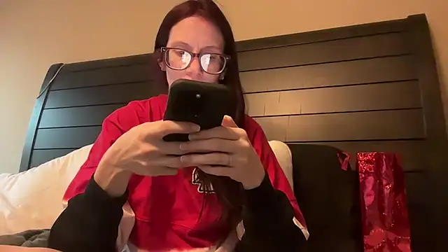 Snapshot of yourstrulylivy69 chatting on 11, 3, 2025 yourstrulylivy69 online show from 11, 3, 2025