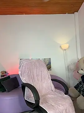jazmin anbar online show from 28, 4, 2026