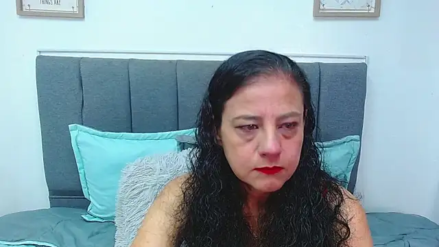 Snapshot of sasi_luna chatting on 6, 2, 2025 sasi luna online show from 6, 2, 2025