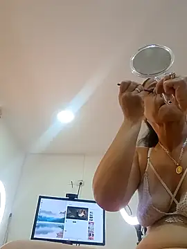 sasi luna online show from 20, 11, 2025