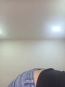 sasi luna online show from 25, 2, 2026