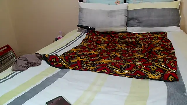 Snapshot of Bbw255 chatting on 8, 11, 2025 Bbw255 online show from 8, 11, 2025