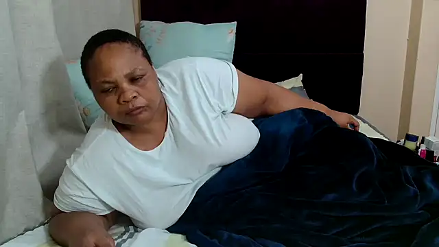 Snapshot of Bbw255 chatting on 28, 4, 2026 Bbw255 online show from 28, 4, 2026