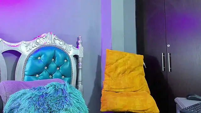 elizabeth rosa21 online show from 7, 1, 2025