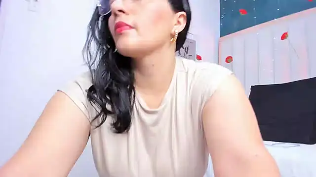 africa holmes online show from 27, 3, 2026